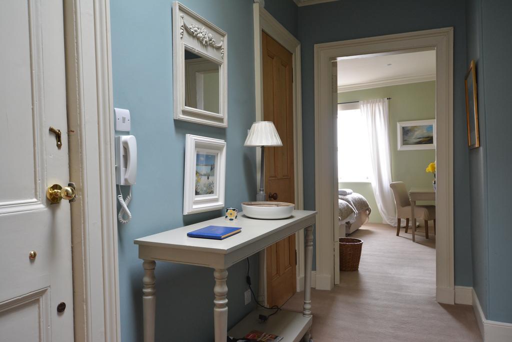 Royal Mile Elegance - Space & Luxury Leilighet Edinburgh Eksteriør bilde