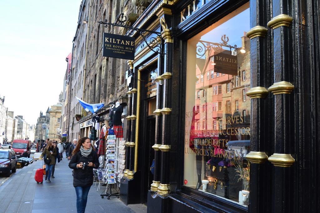Royal Mile Elegance - Space & Luxury Leilighet Edinburgh Eksteriør bilde