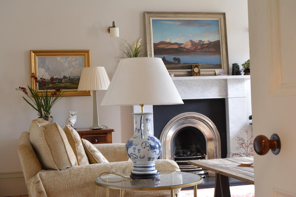 Royal Mile Elegance - Space & Luxury Leilighet Edinburgh Eksteriør bilde